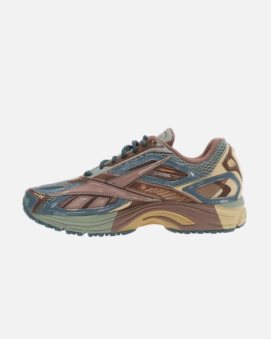 REEBOK