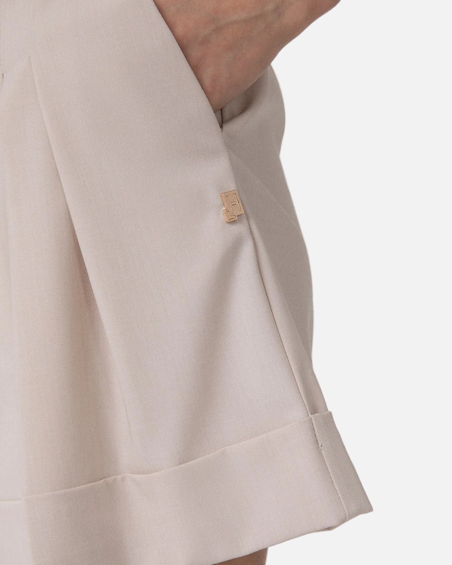 HINNOMINATE SHORTS