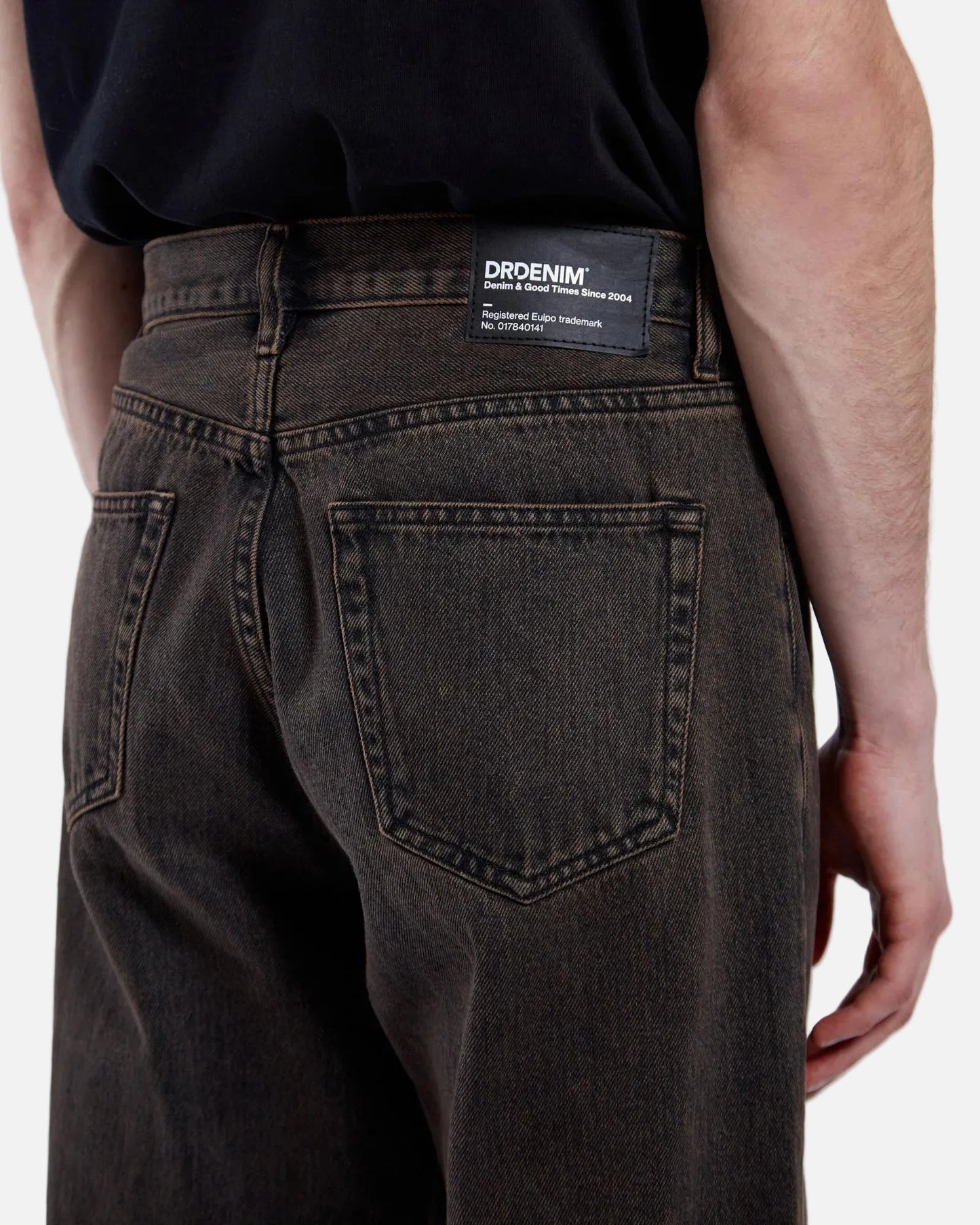 DR.DENIM JEANS