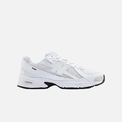 NEW BALANCE 740