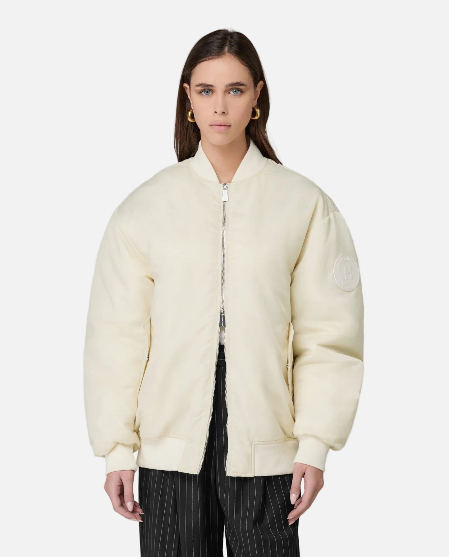 HINNOMINATE BOMBER