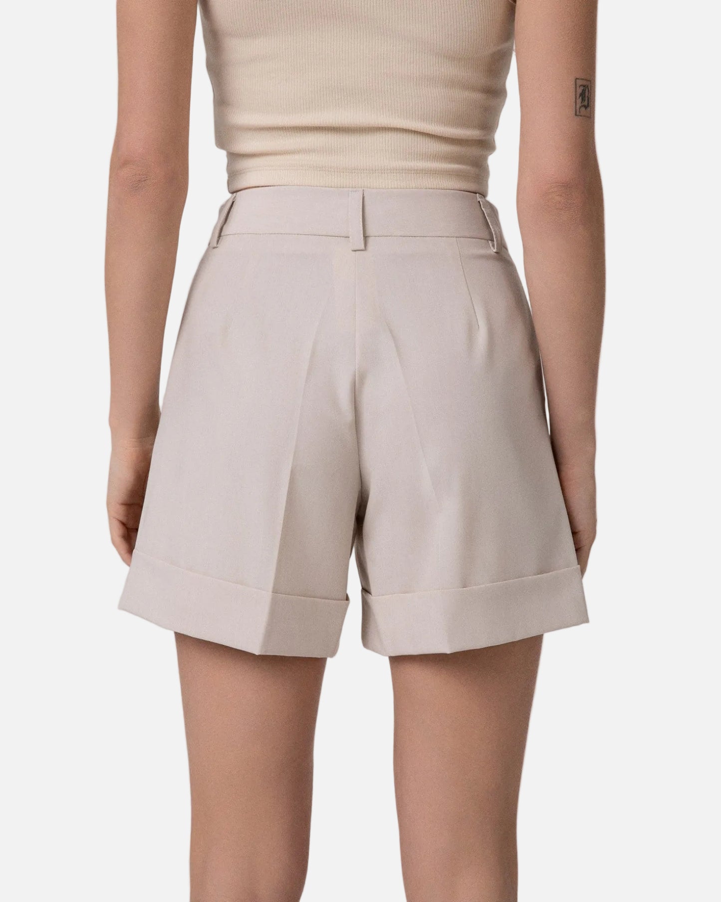 HINNOMINATE SHORTS