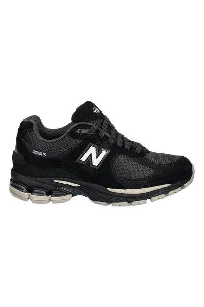 New balance 2002r
