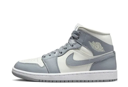 Air Jordan 1 Mid Stealth