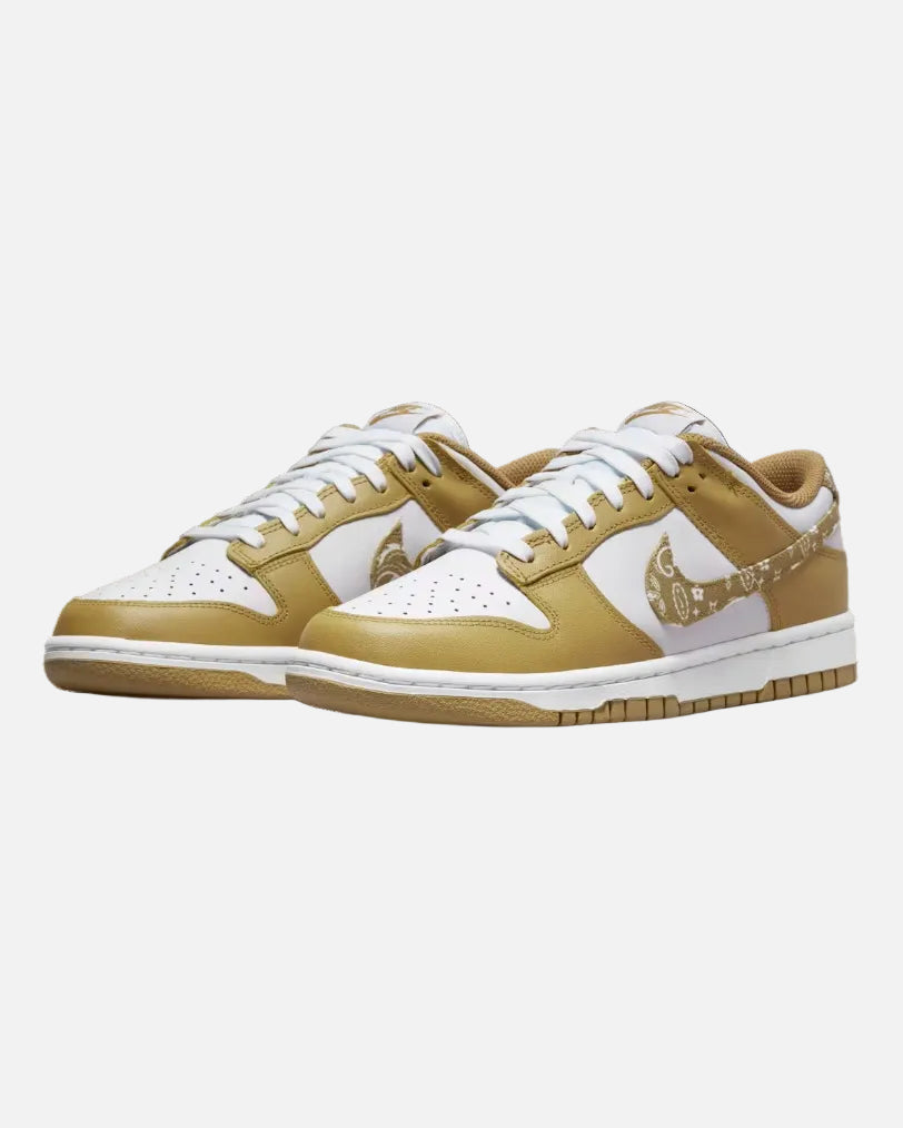 NIKE DUNK LOW
