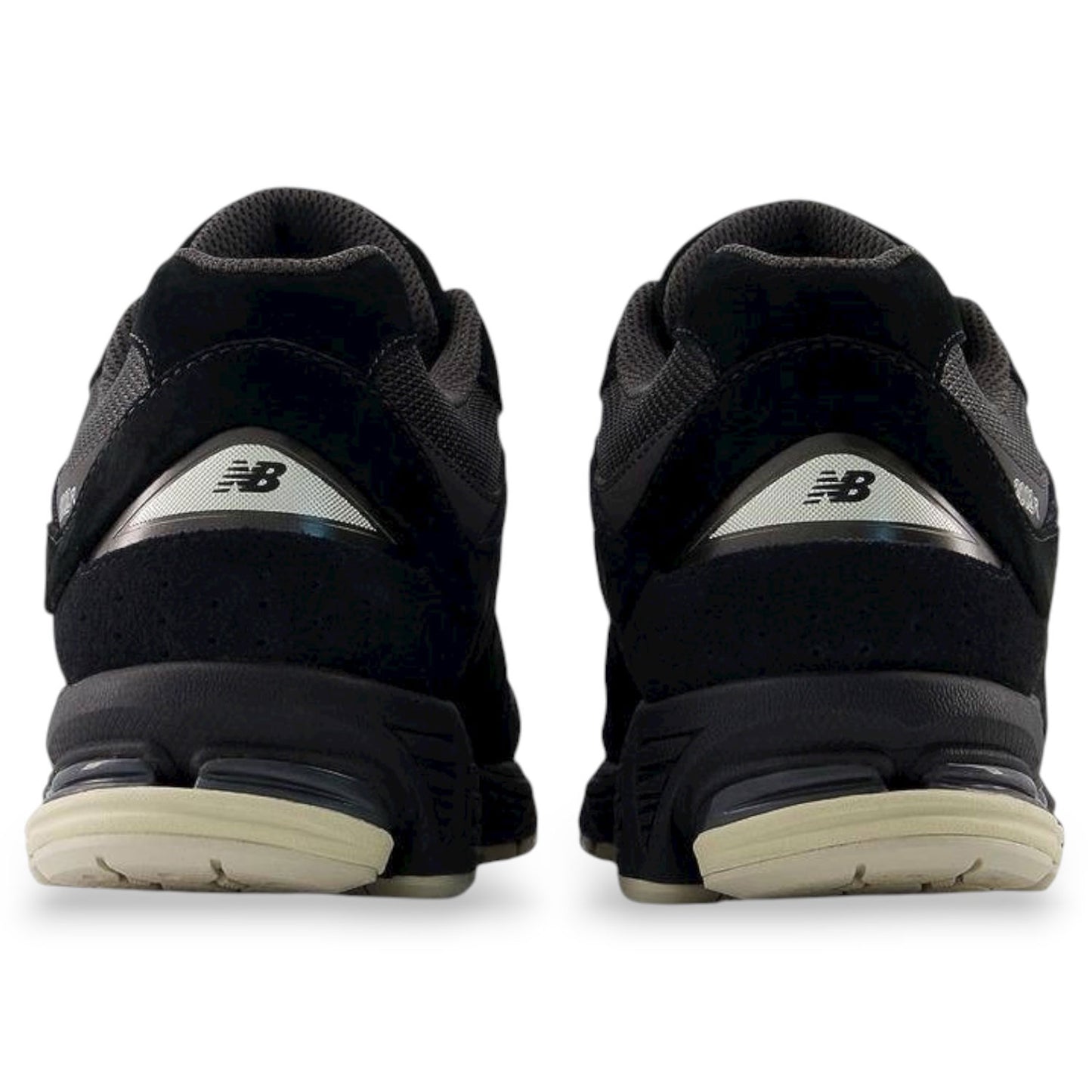 New balance 2002r