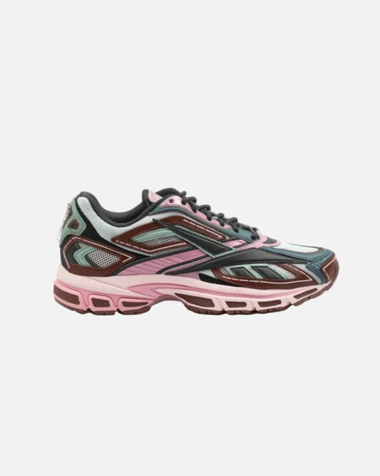 REEBOK