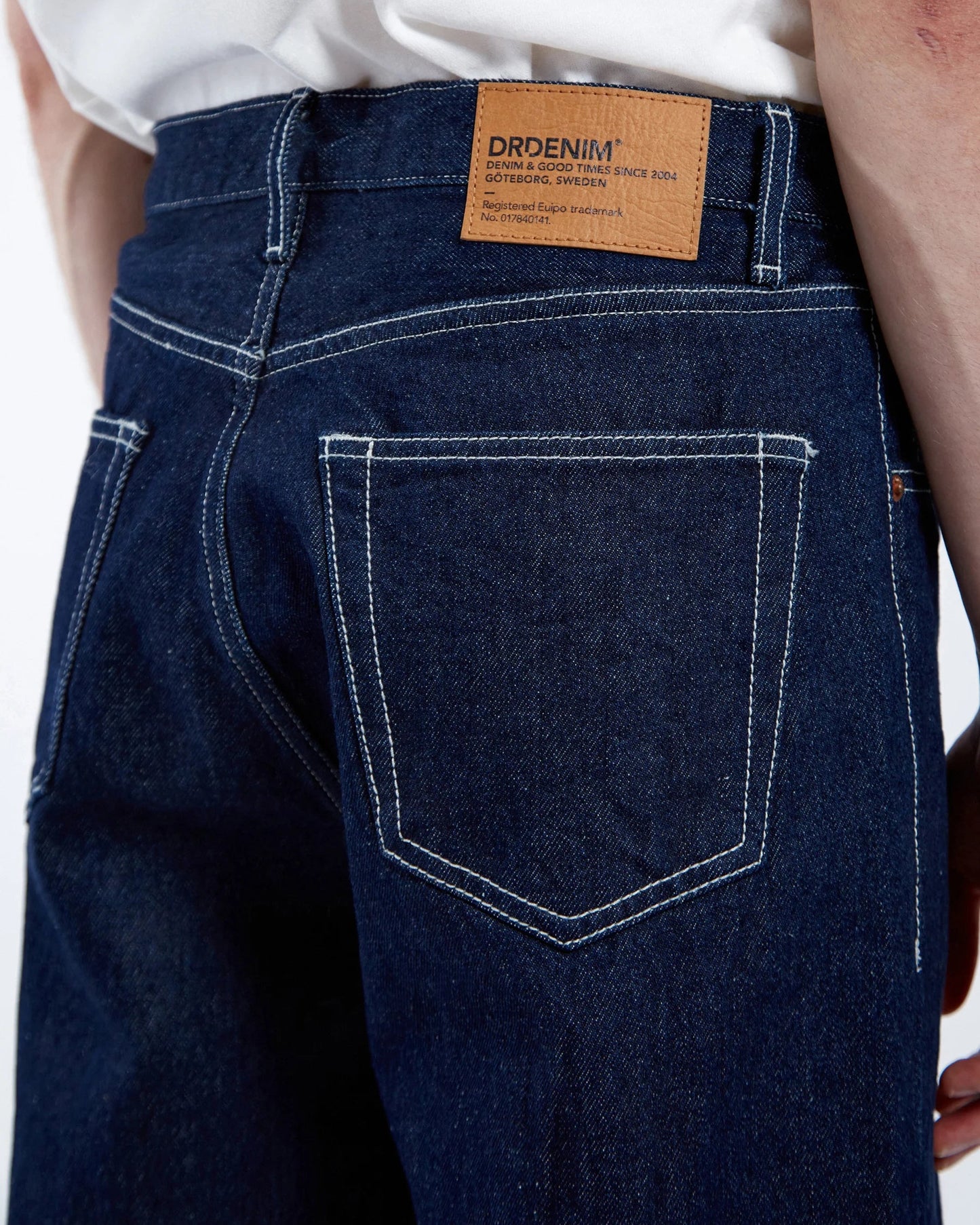 DR.DENIM JEANS