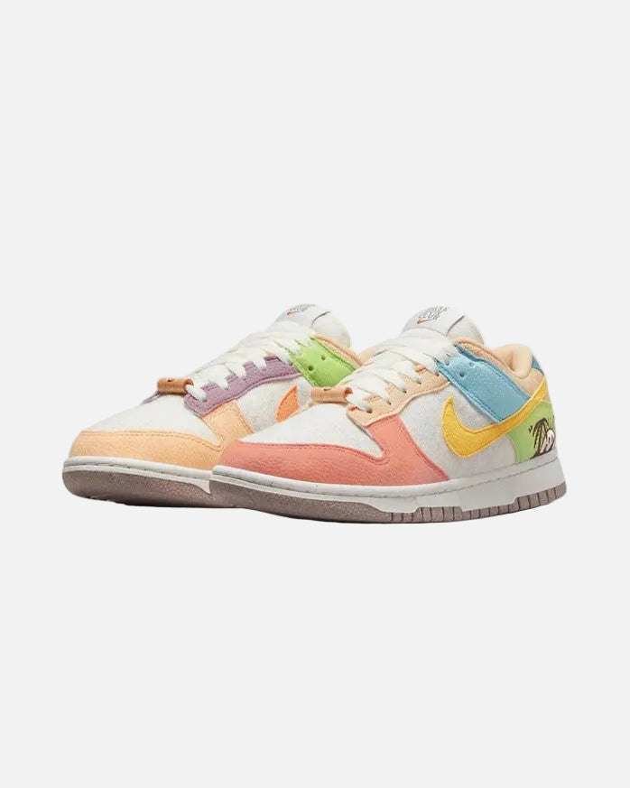 NIKE DUNK LOW