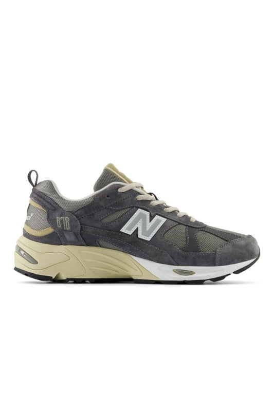 New balance 878