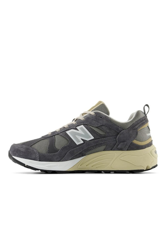 New balance 878